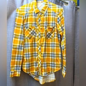 Eden & Olivia, S, Yellow, Asymmetrical Flannel Button-Up Blouse